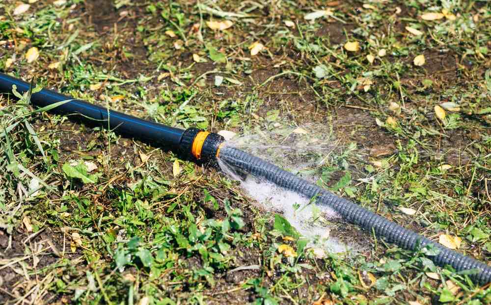 fuites de tuyau arrosage