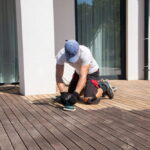 Ponçage de parquet : guide complet pour une rénovation réussie